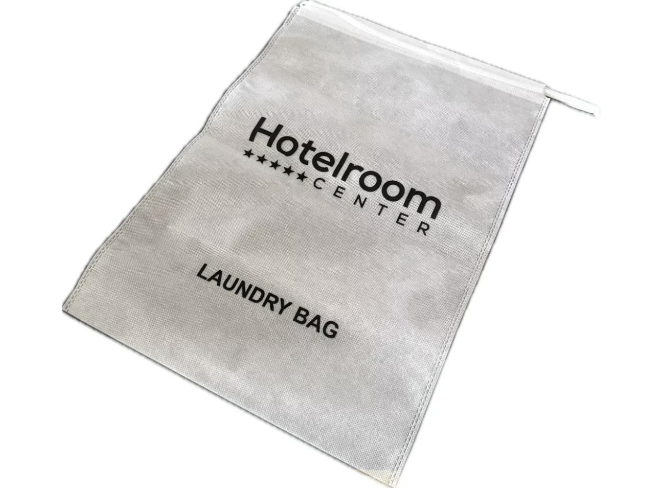 Wäschewagen und Wäschesäcke im Hotel-Housekeeping